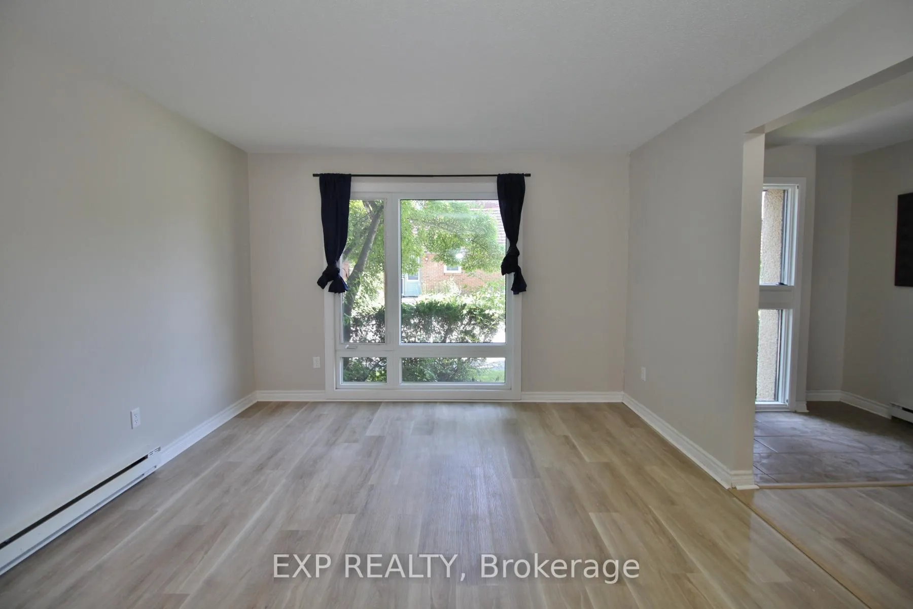 Photo 3 of Unit 52, 3691 Albion Road, Ottawa, Sawmill Creek/Timbermill — HOMEH