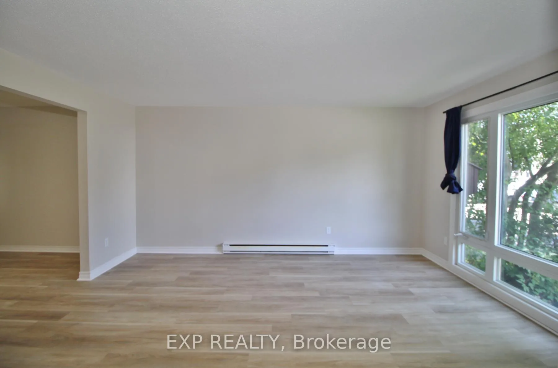 Photo 5 of Unit 52, 3691 Albion Road, Ottawa, Sawmill Creek/Timbermill — HOMEH