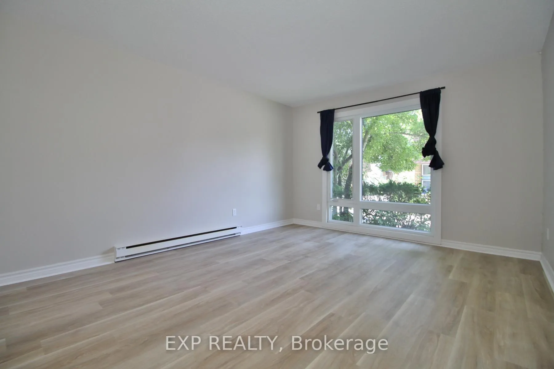 Photo 6 of Unit 52, 3691 Albion Road, Ottawa, Sawmill Creek/Timbermill — HOMEH