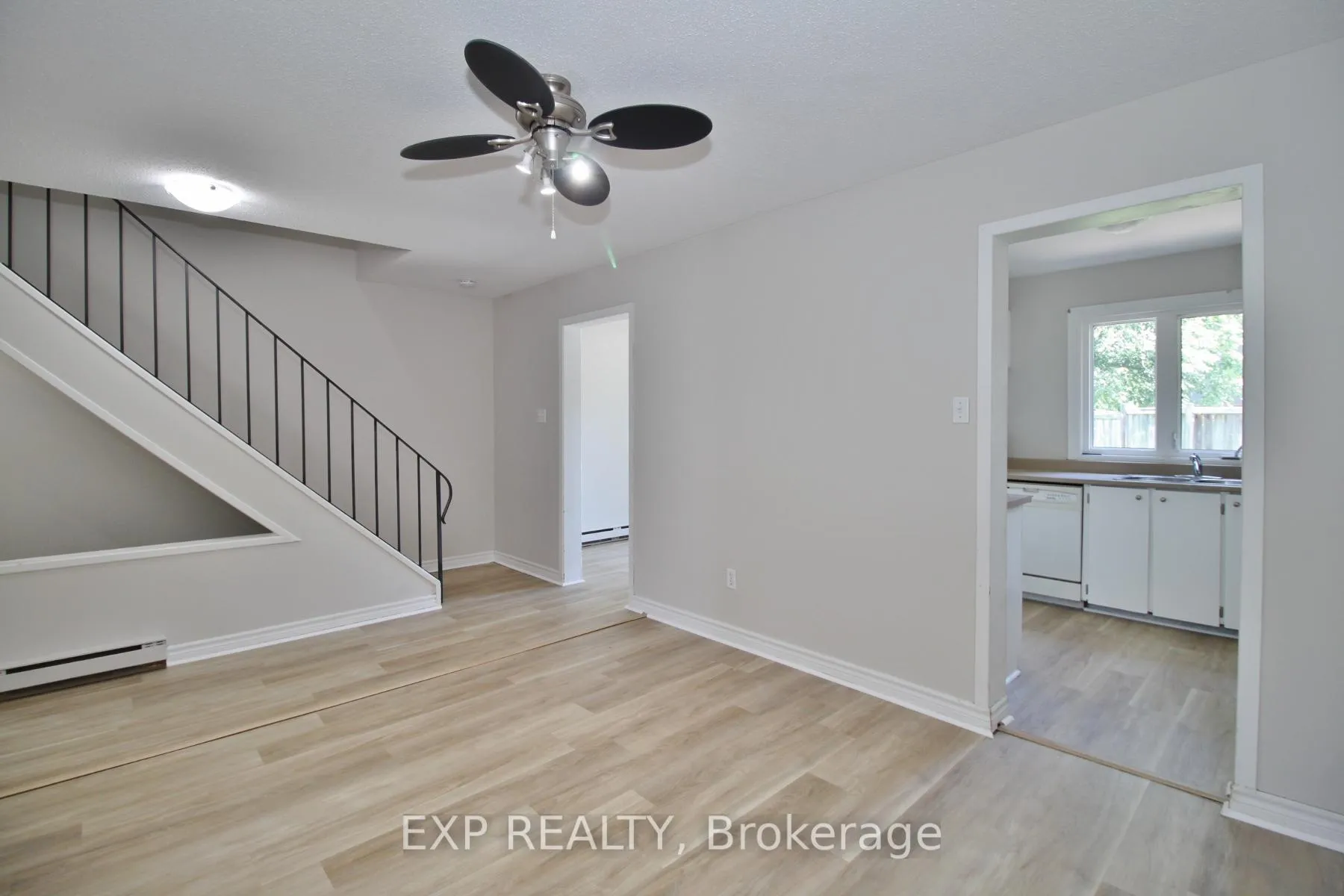 Photo 7 of Unit 52, 3691 Albion Road, Ottawa, Sawmill Creek/Timbermill — HOMEH