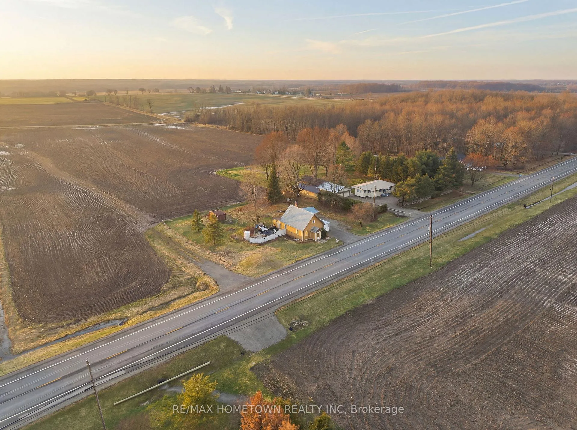 Photo 2 of 49 Addison Road, Athens, R of Yonge & Escott Twp — HOMEH