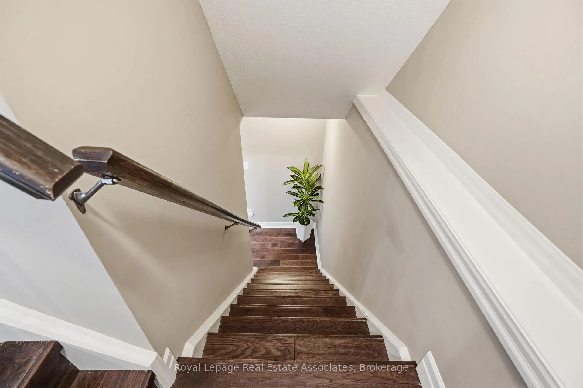 Photo 23 of Unit 16, 275 Old Huron Road, Kitchener — HOMEH