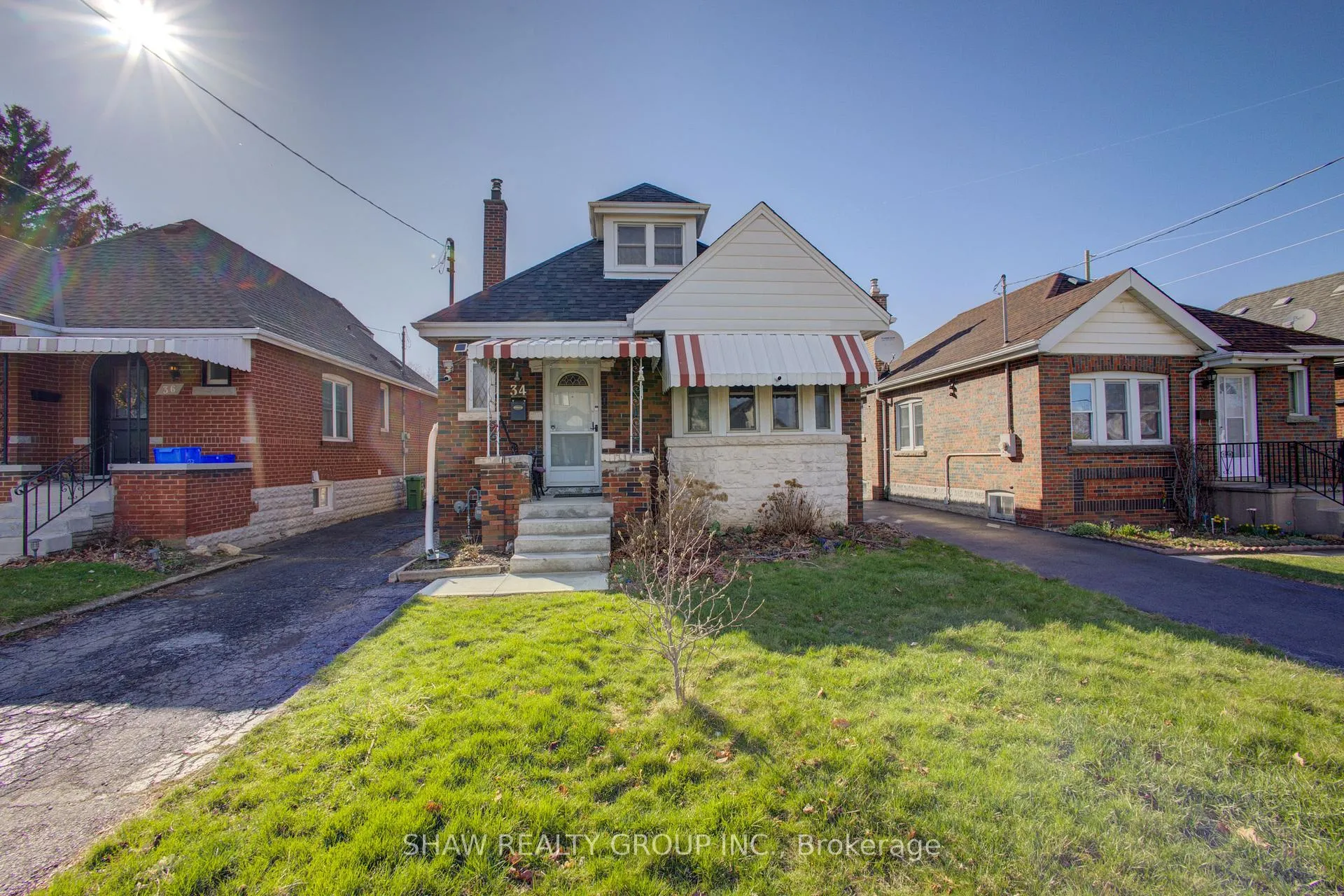 Photo 1 of 34 Barons Avenue S, Hamilton, Bartonville — HOMEH