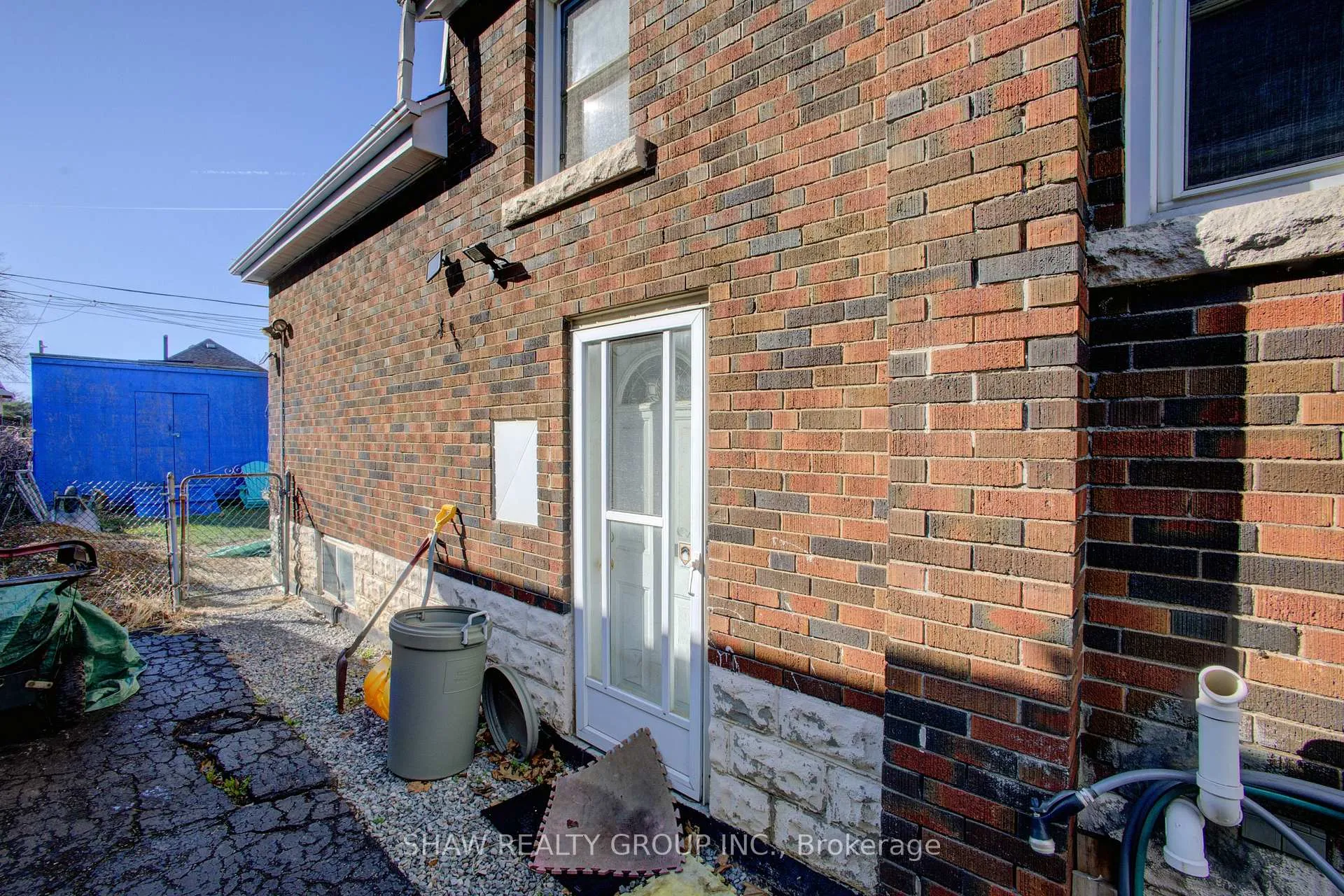 Photo 26 of 34 Barons Avenue S, Hamilton, Bartonville — HOMEH