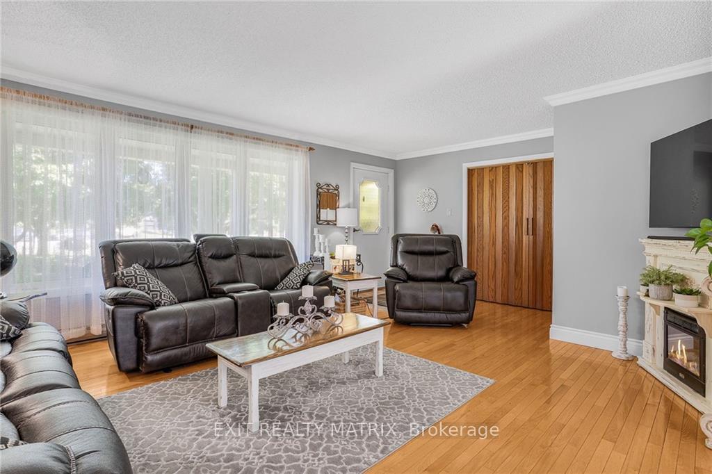 Photo 3 of 1574 Sandy Hill Road, Champlain, Champlain Twp — HOMEH