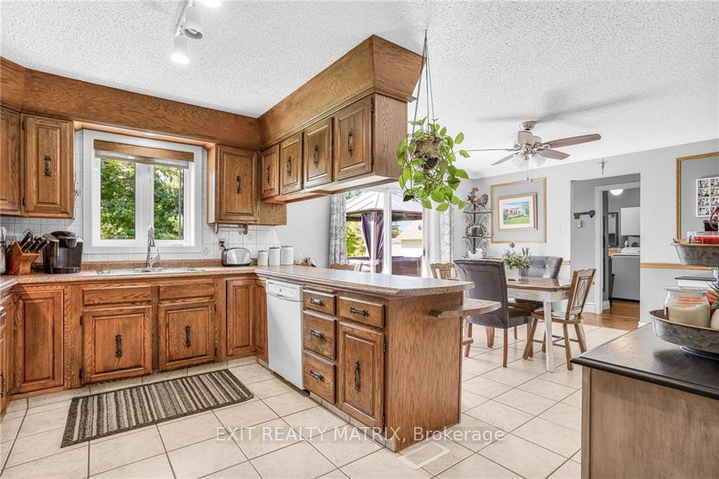 Photo 4 of 1574 Sandy Hill Road, Champlain, Champlain Twp — HOMEH