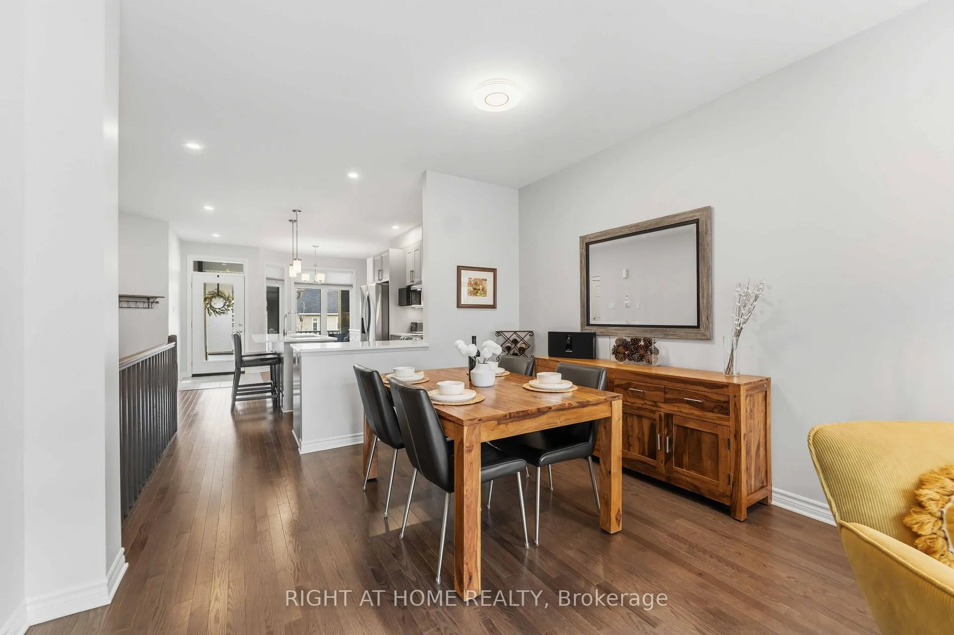 Photo 9 of 14 Kayenta Street, Ottawa, Remainder of Stittsville & Area — HOMEH