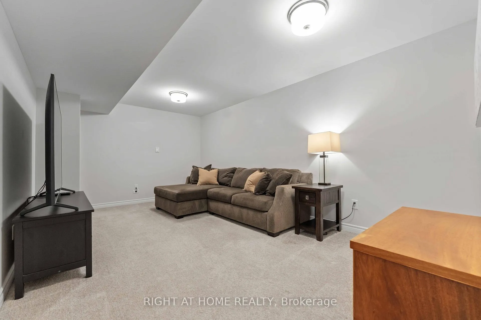 Photo 19 of 14 Kayenta Street, Ottawa, Remainder of Stittsville & Area — HOMEH