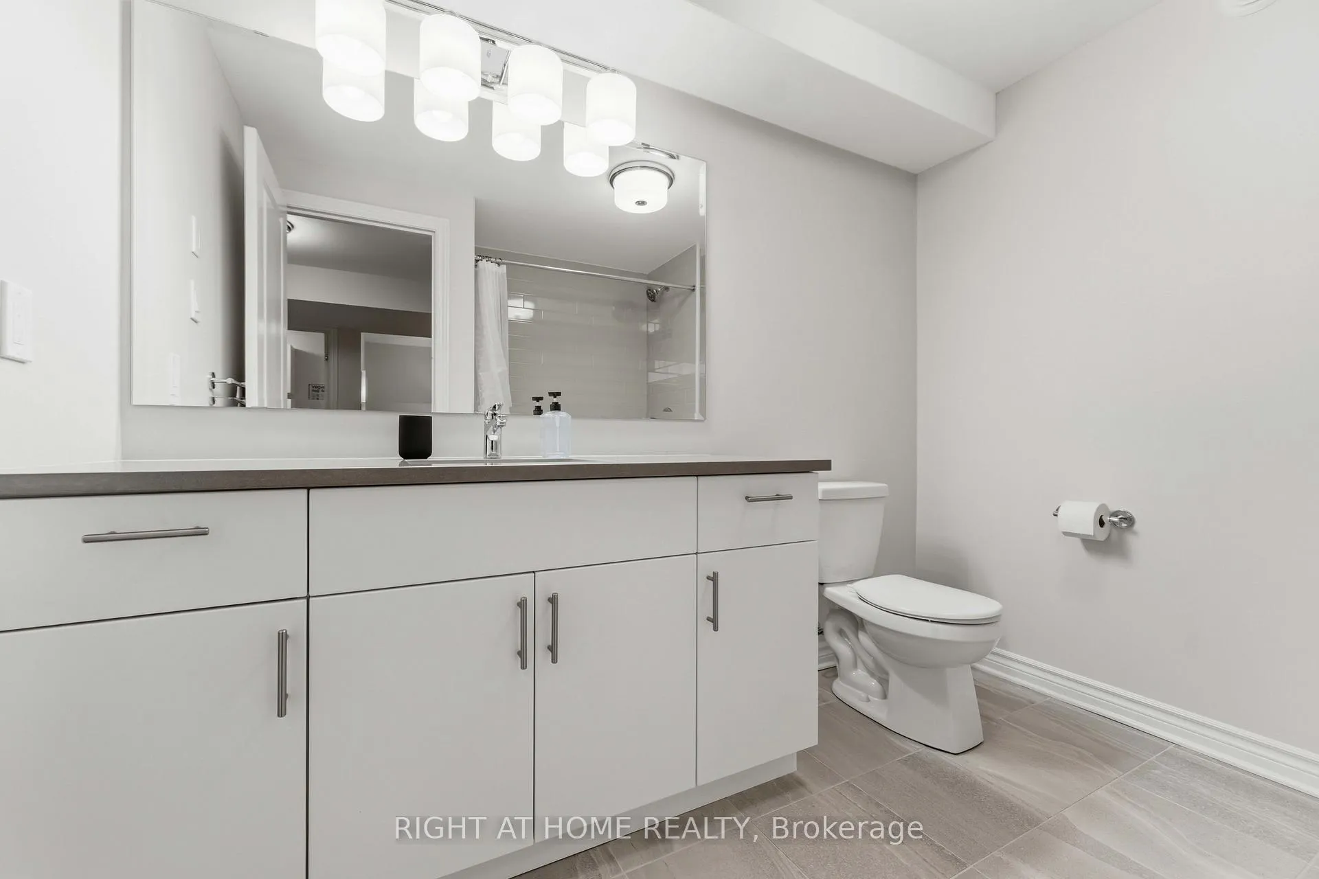 Photo 24 of 14 Kayenta Street, Ottawa, Remainder of Stittsville & Area — HOMEH