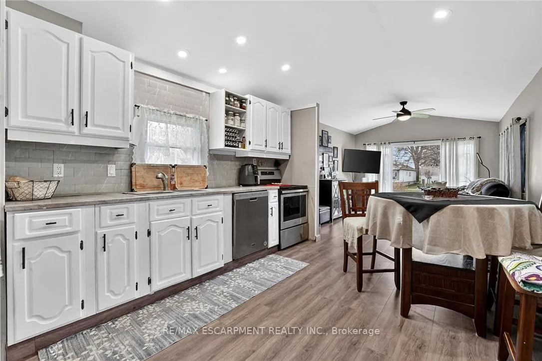 Photo 4 of Unit 14, 43969 Highway 3, Wainfleet, Marshville/Winger — HOMEH