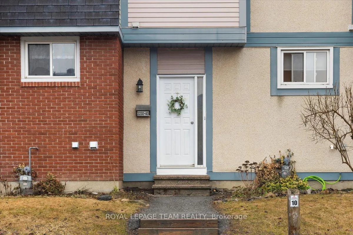 Photo 2 of Unit 40, 3230 Uplands Drive, Ottawa, Hunt Club — HOMEH