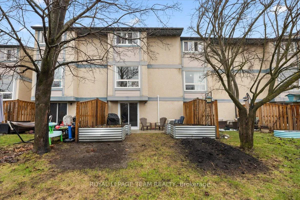 Photo 31 of Unit 40, 3230 Uplands Drive, Ottawa, Hunt Club — HOMEH