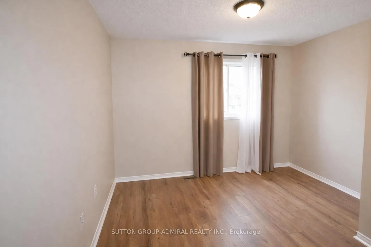 Photo 25 of 133 Columbia Road, Barrie, Holly — HOMEH