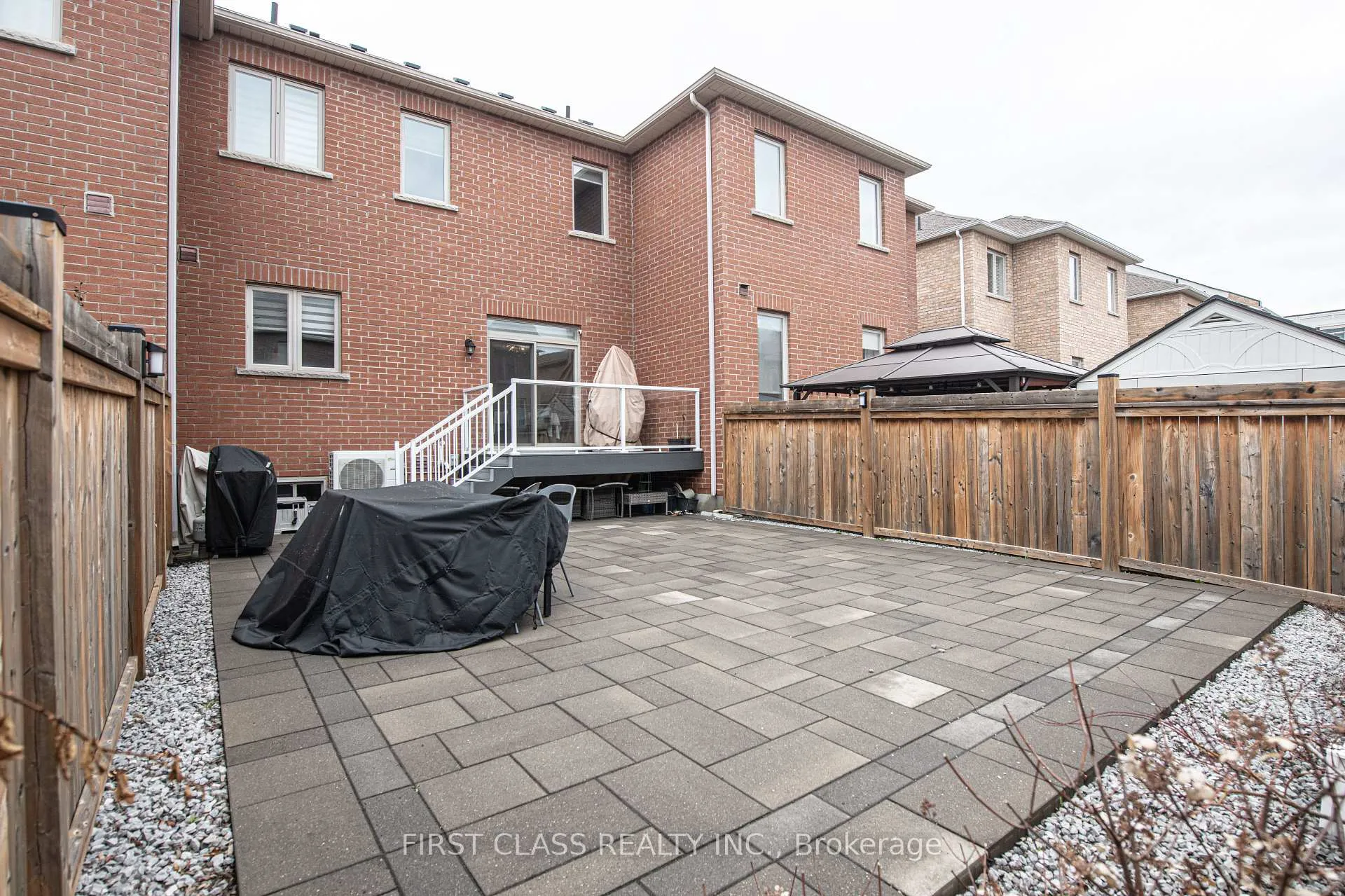 Photo 5 of 79 Decast Crescent, Markham, Box Grove — HOMEH