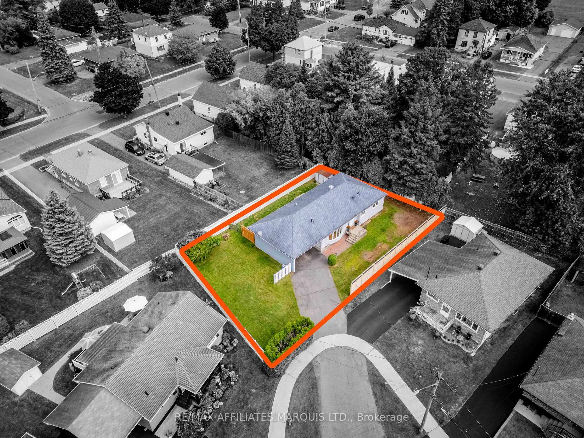 Photo 4 of 900 Osborne Avenue, Cornwall — HOMEH