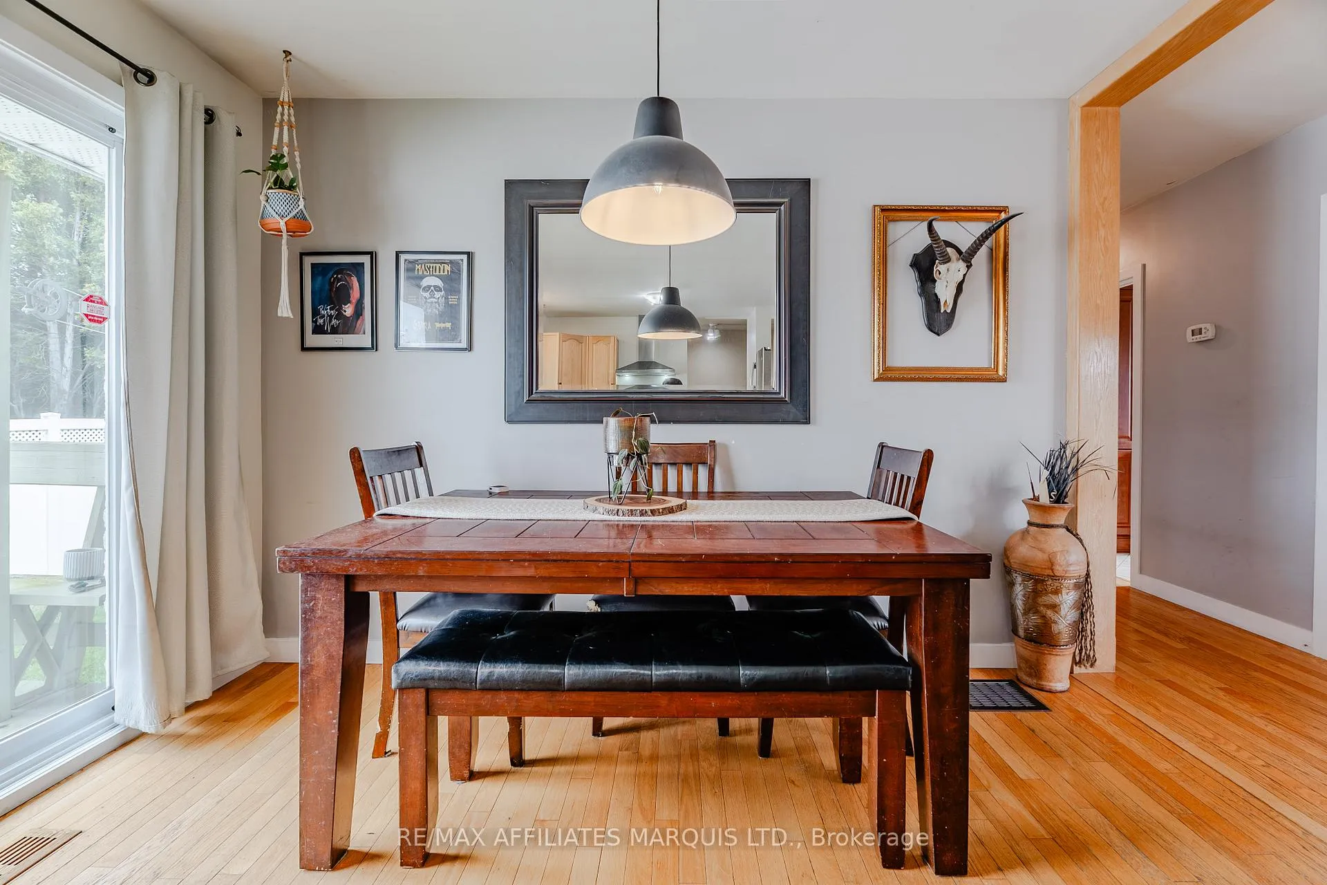 Photo 11 of 900 Osborne Avenue, Cornwall — HOMEH