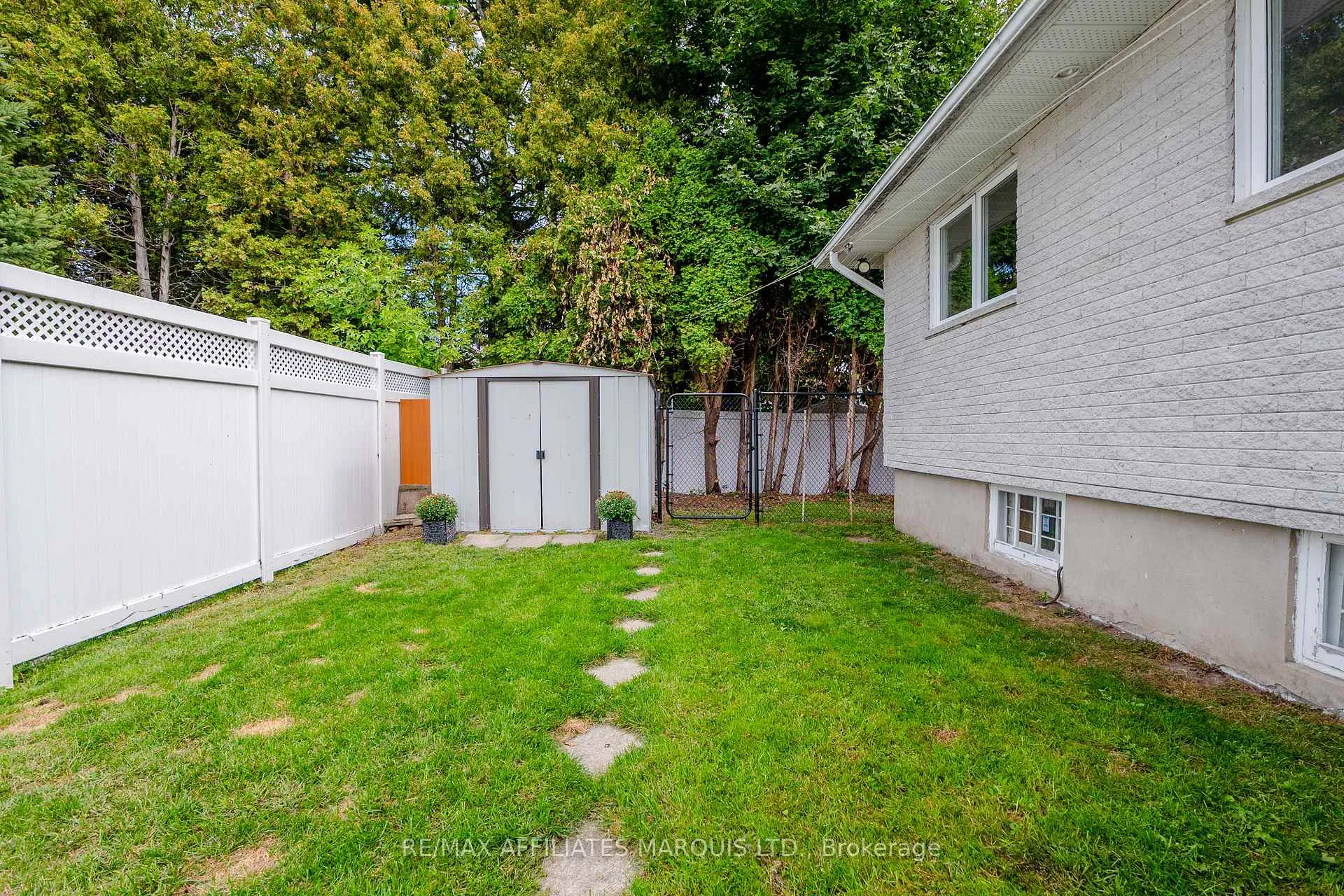 Photo 43 of 900 Osborne Avenue, Cornwall — HOMEH