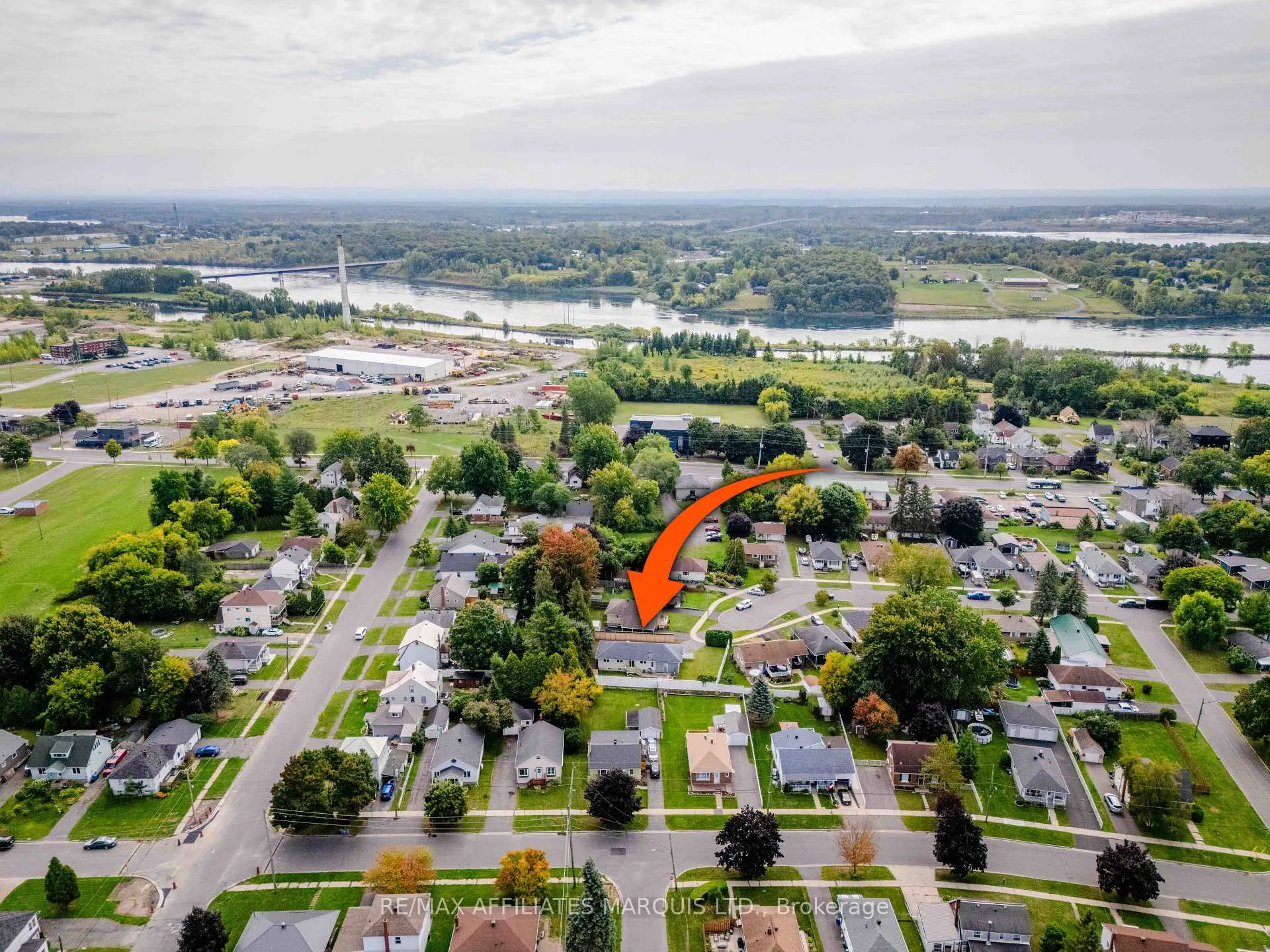 Photo 47 of 900 Osborne Avenue, Cornwall — HOMEH