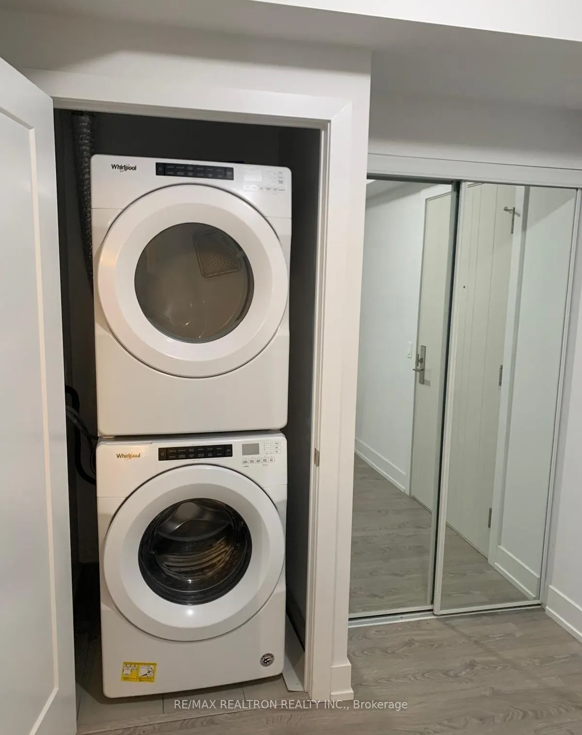 Photo 5 of Unit 217, 2550 Simcoe Street N, Oshawa, Windfields — HOMEH
