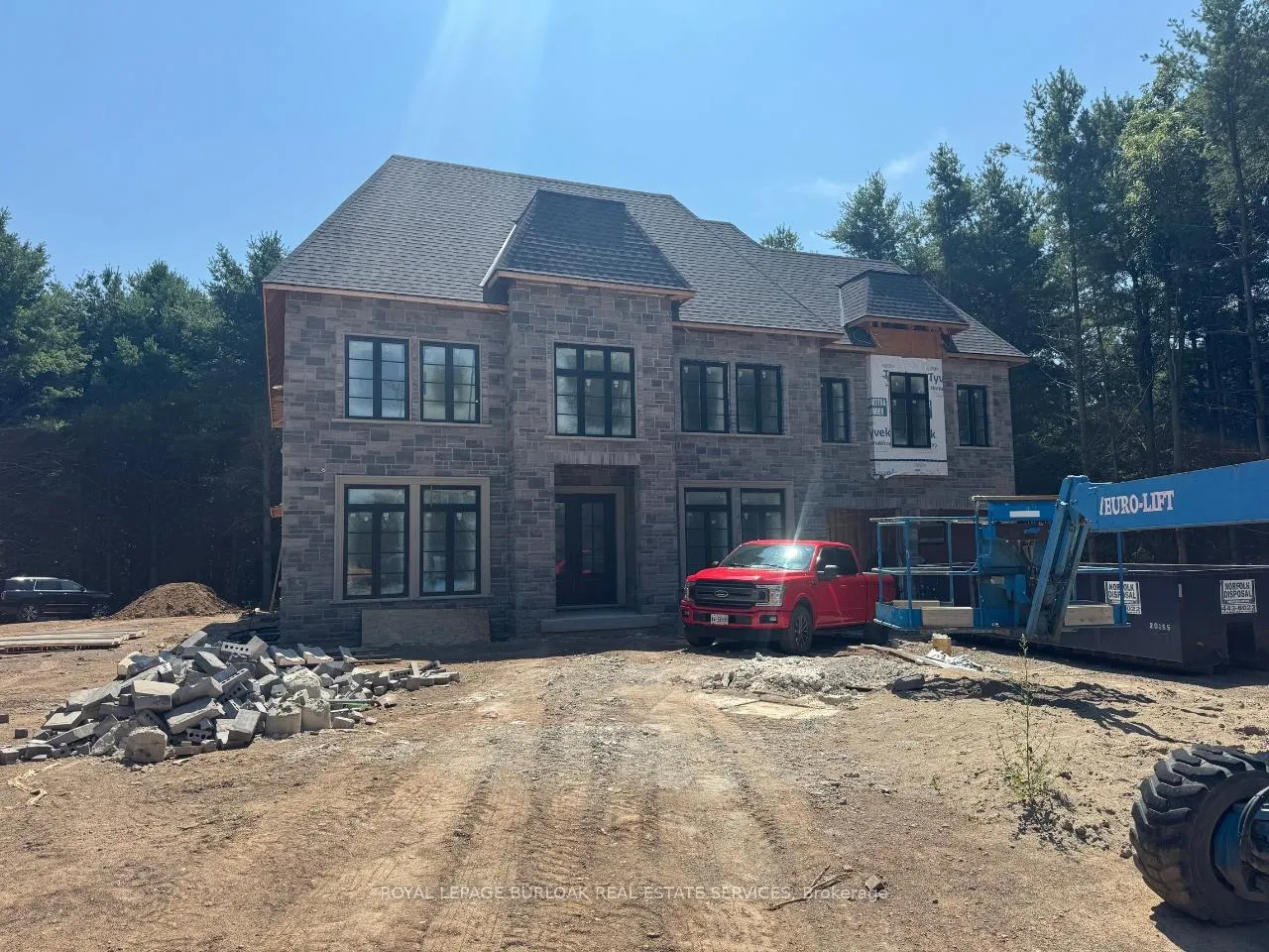 Front of 5 West Harris Road
