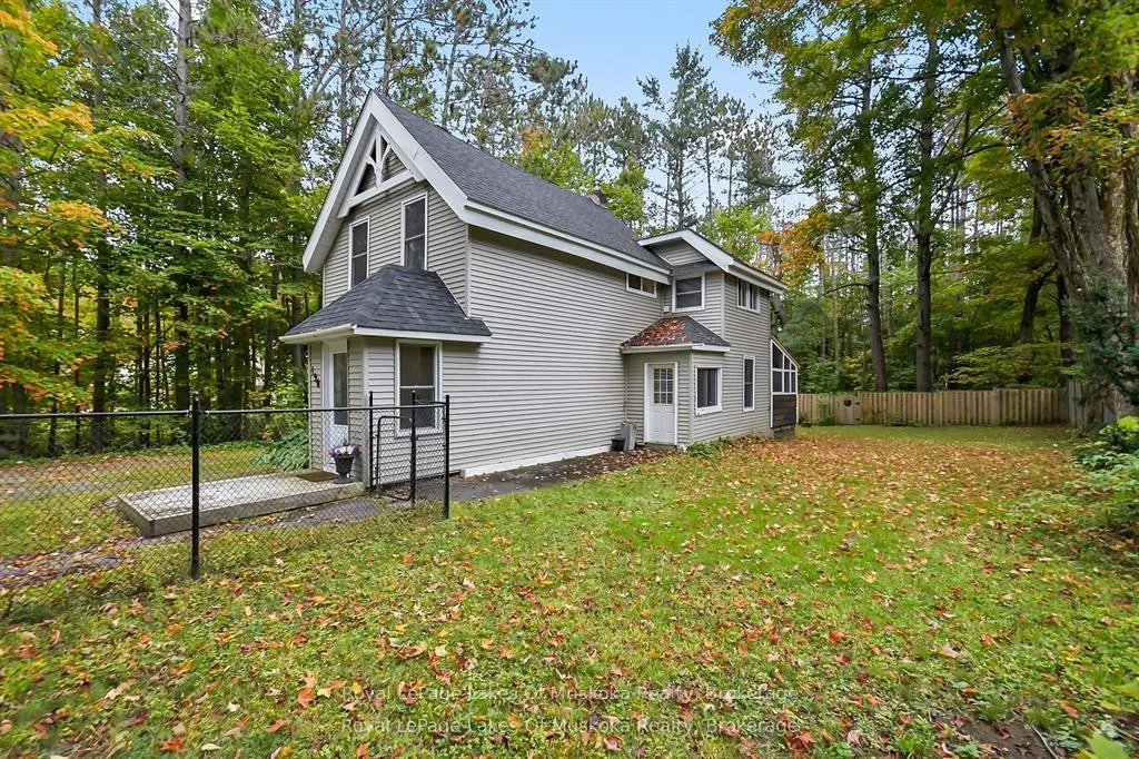 Photo 1 of 190 Maple Street, Bracebridge, Macaulay — HOMEH