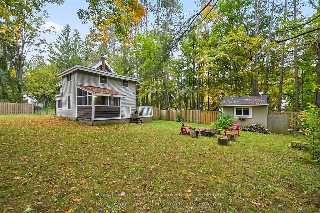 Photo 3 of 190 Maple Street, Bracebridge, Macaulay — HOMEH
