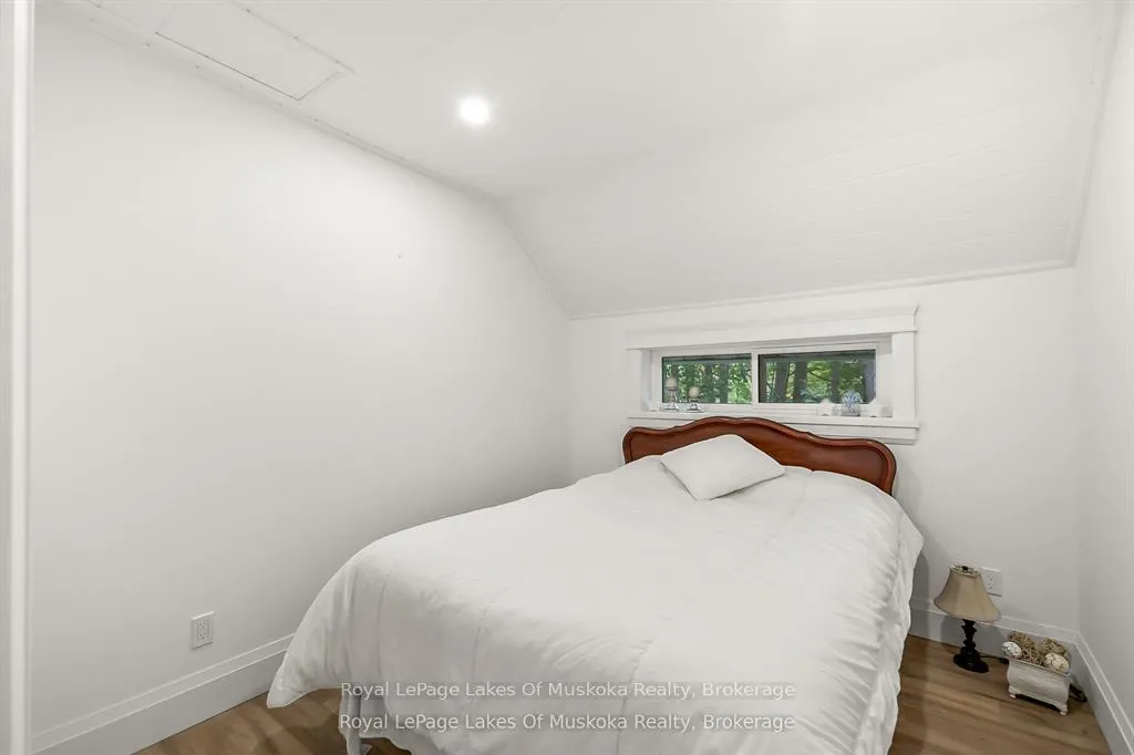 Photo 18 of 190 Maple Street, Bracebridge, Macaulay — HOMEH