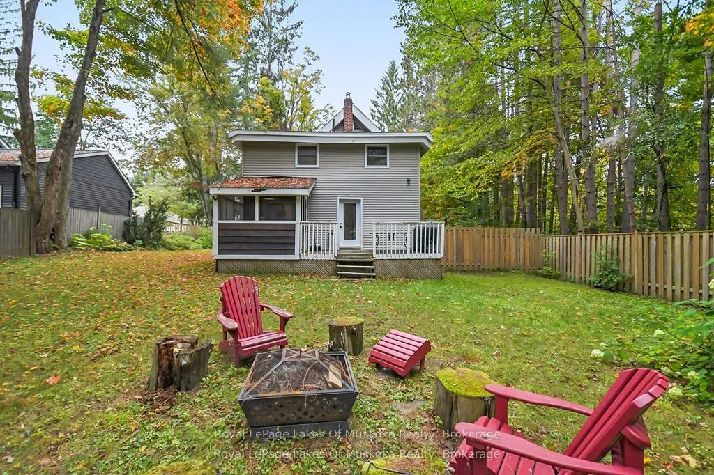Photo 23 of 190 Maple Street, Bracebridge, Macaulay — HOMEH