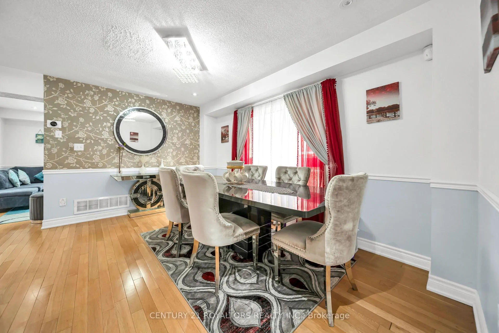 Photo 6 of 5 Farthingale Crescent, Brampton, Fletcher's Meadow — HOMEH
