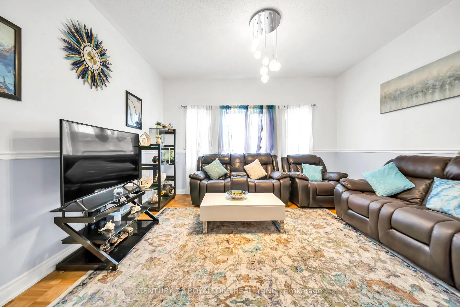 Photo 17 of 5 Farthingale Crescent, Brampton, Fletcher's Meadow — HOMEH