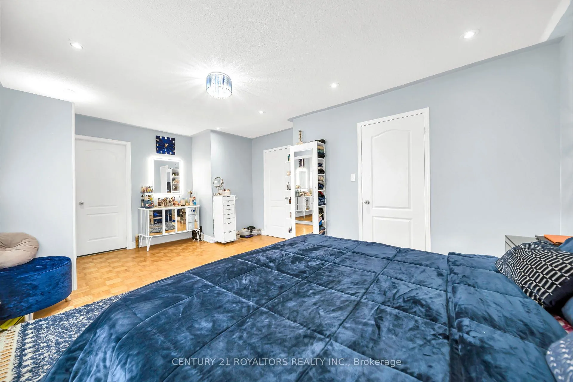 Photo 25 of 5 Farthingale Crescent, Brampton, Fletcher's Meadow — HOMEH