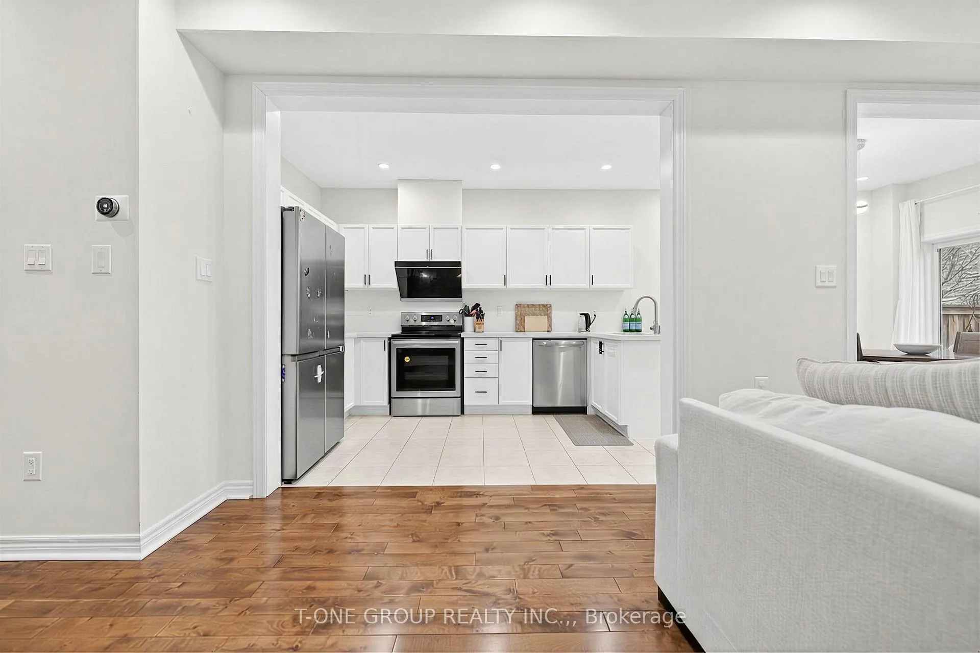 Photo 10 of 113 Fimco Crescent, Markham, Greensborough — HOMEH