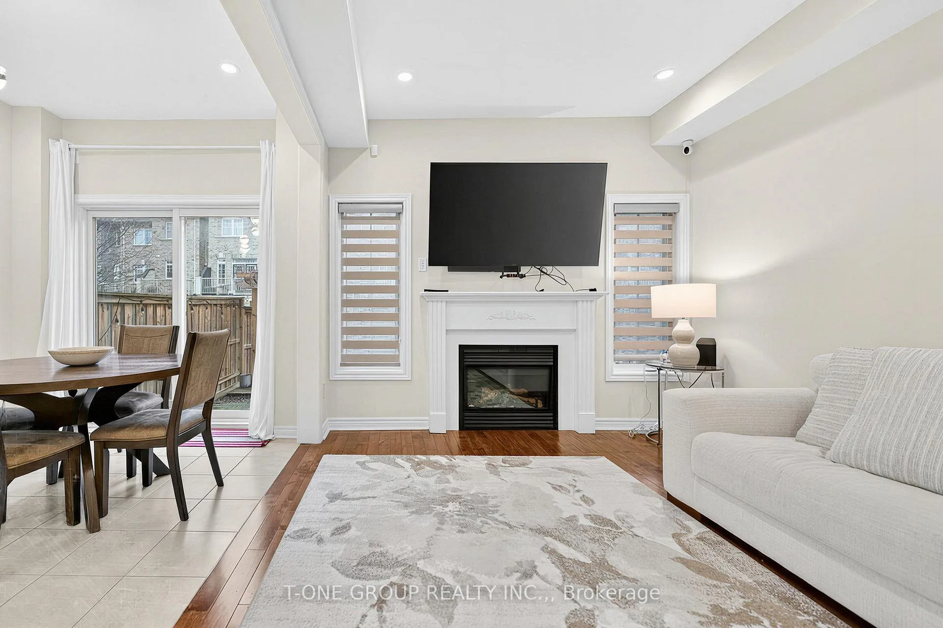 Photo 12 of 113 Fimco Crescent, Markham, Greensborough — HOMEH
