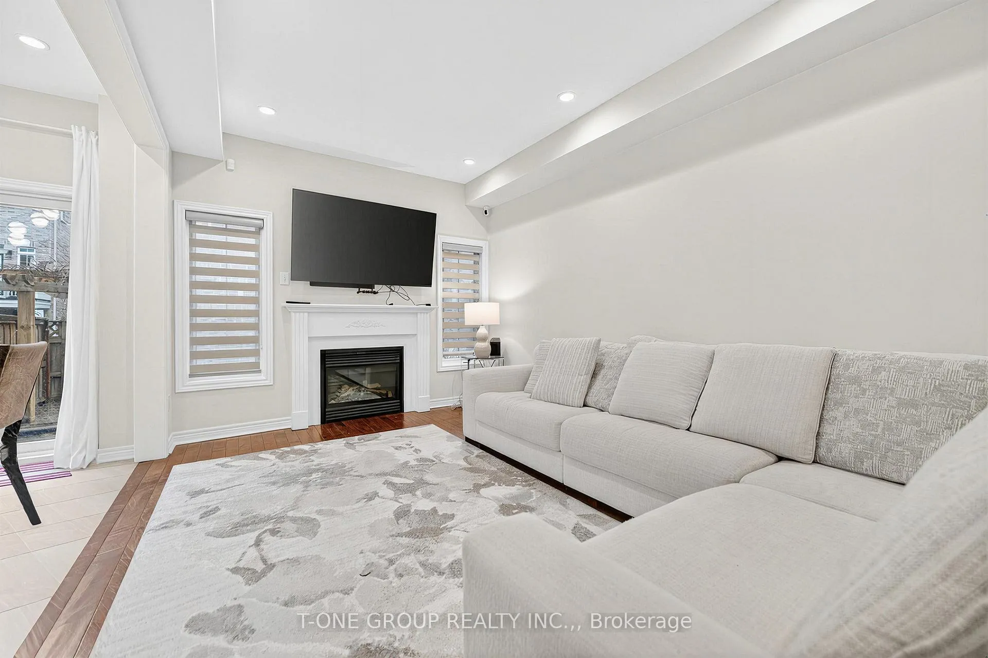 Photo 14 of 113 Fimco Crescent, Markham, Greensborough — HOMEH
