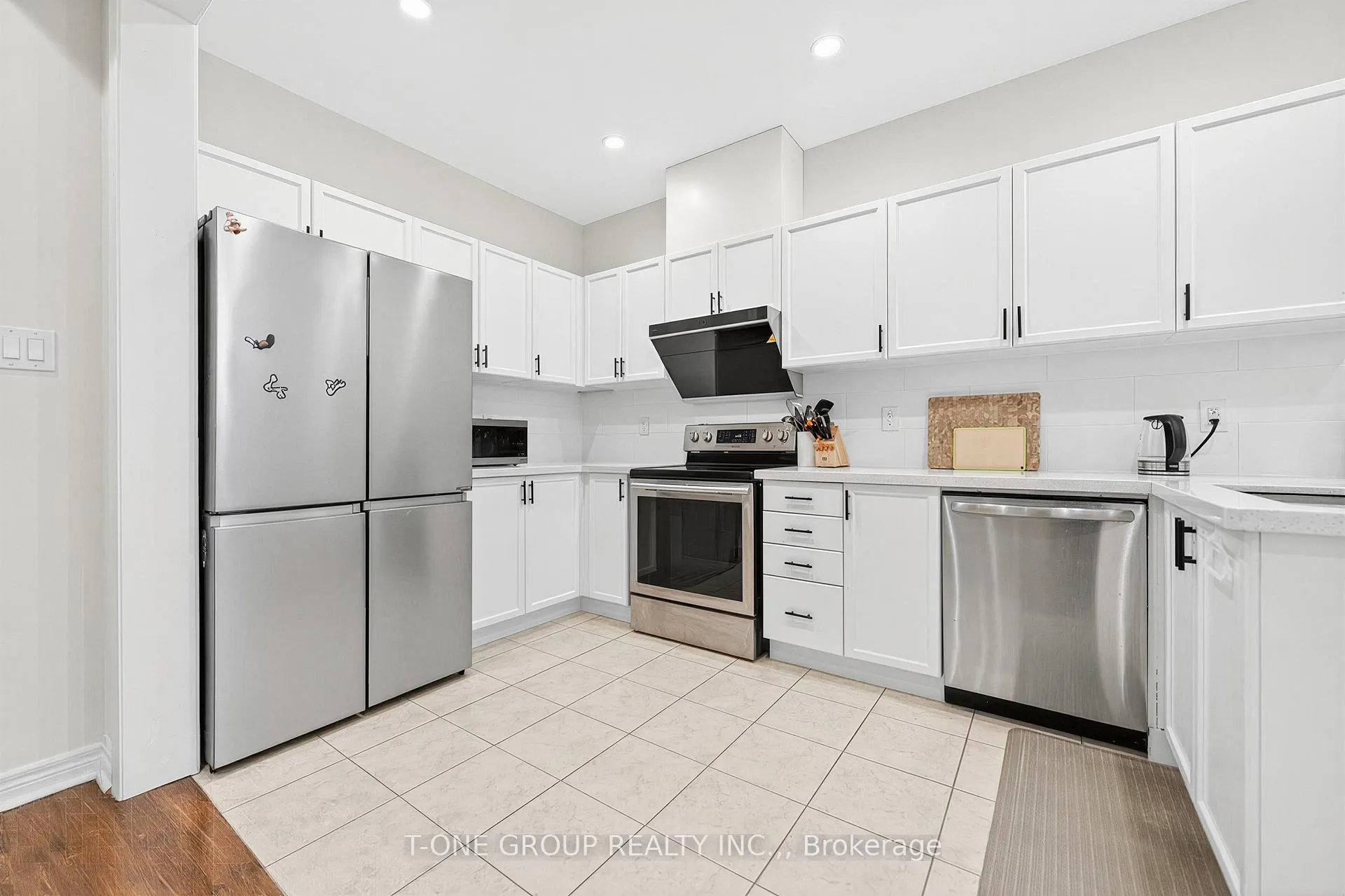 Photo 15 of 113 Fimco Crescent, Markham, Greensborough — HOMEH