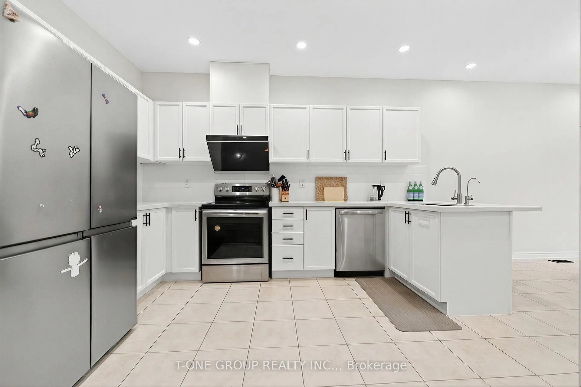 Photo 16 of 113 Fimco Crescent, Markham, Greensborough — HOMEH