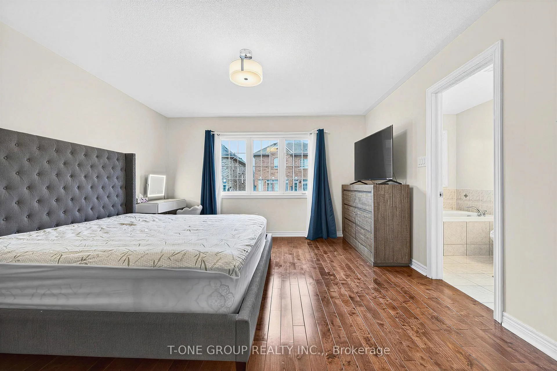 Photo 19 of 113 Fimco Crescent, Markham, Greensborough — HOMEH