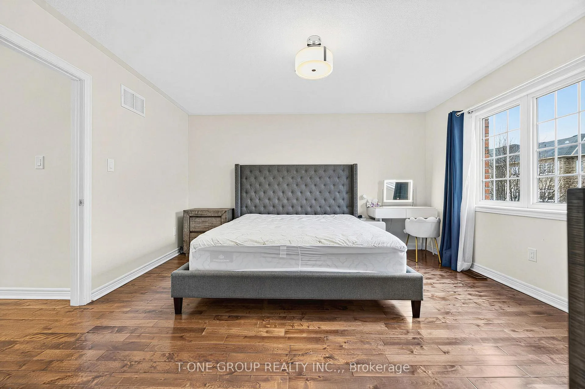 Photo 24 of 113 Fimco Crescent, Markham, Greensborough — HOMEH