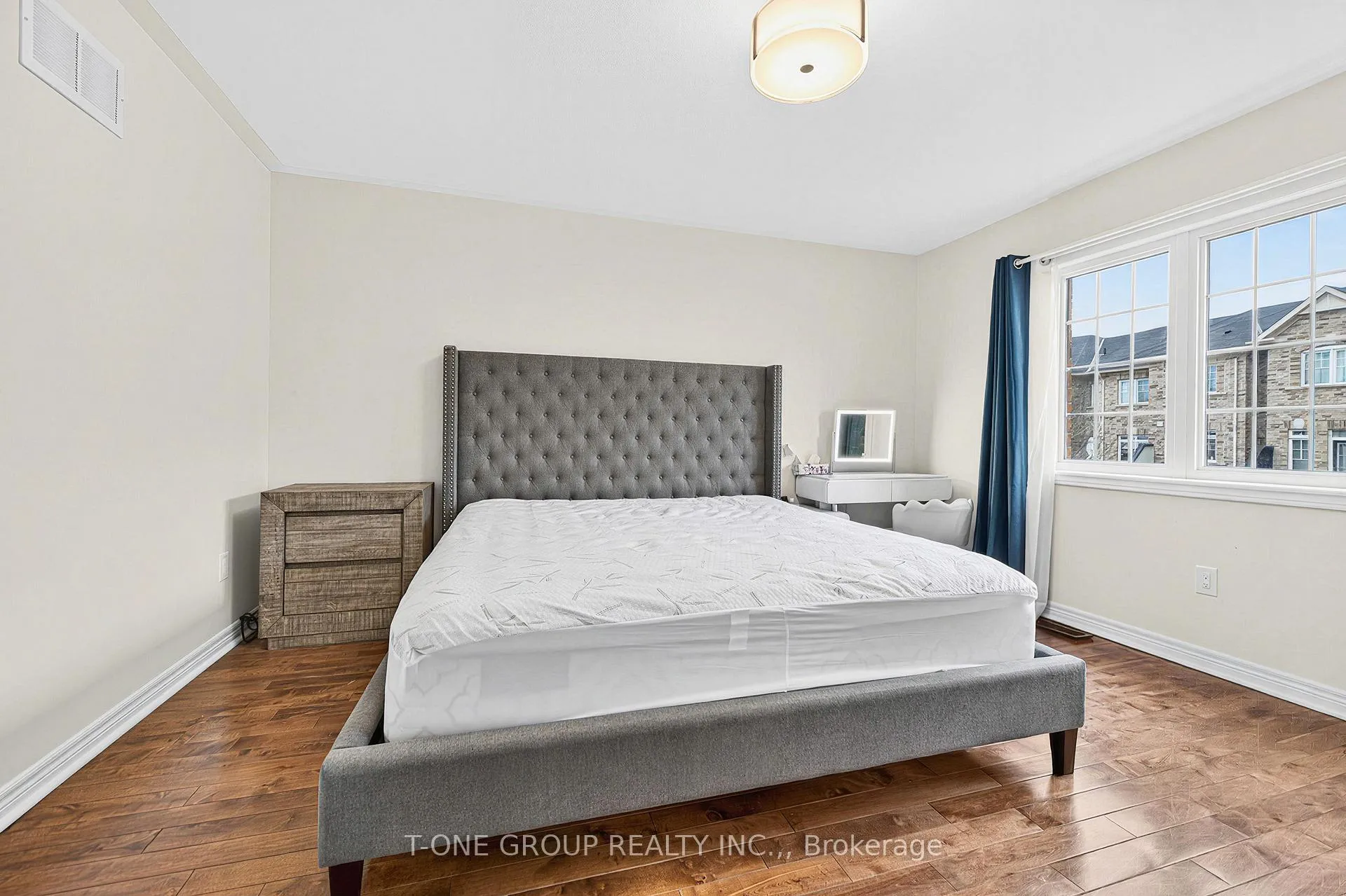 Photo 25 of 113 Fimco Crescent, Markham, Greensborough — HOMEH