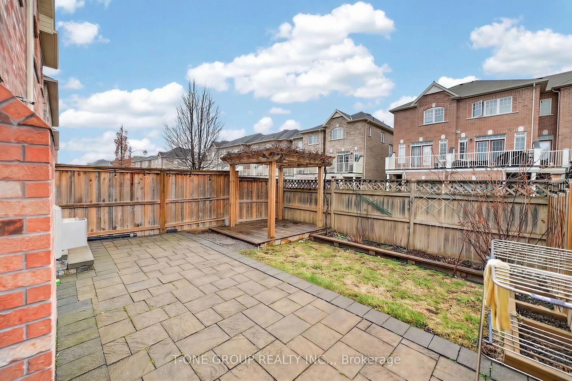 Photo 36 of 113 Fimco Crescent, Markham, Greensborough — HOMEH