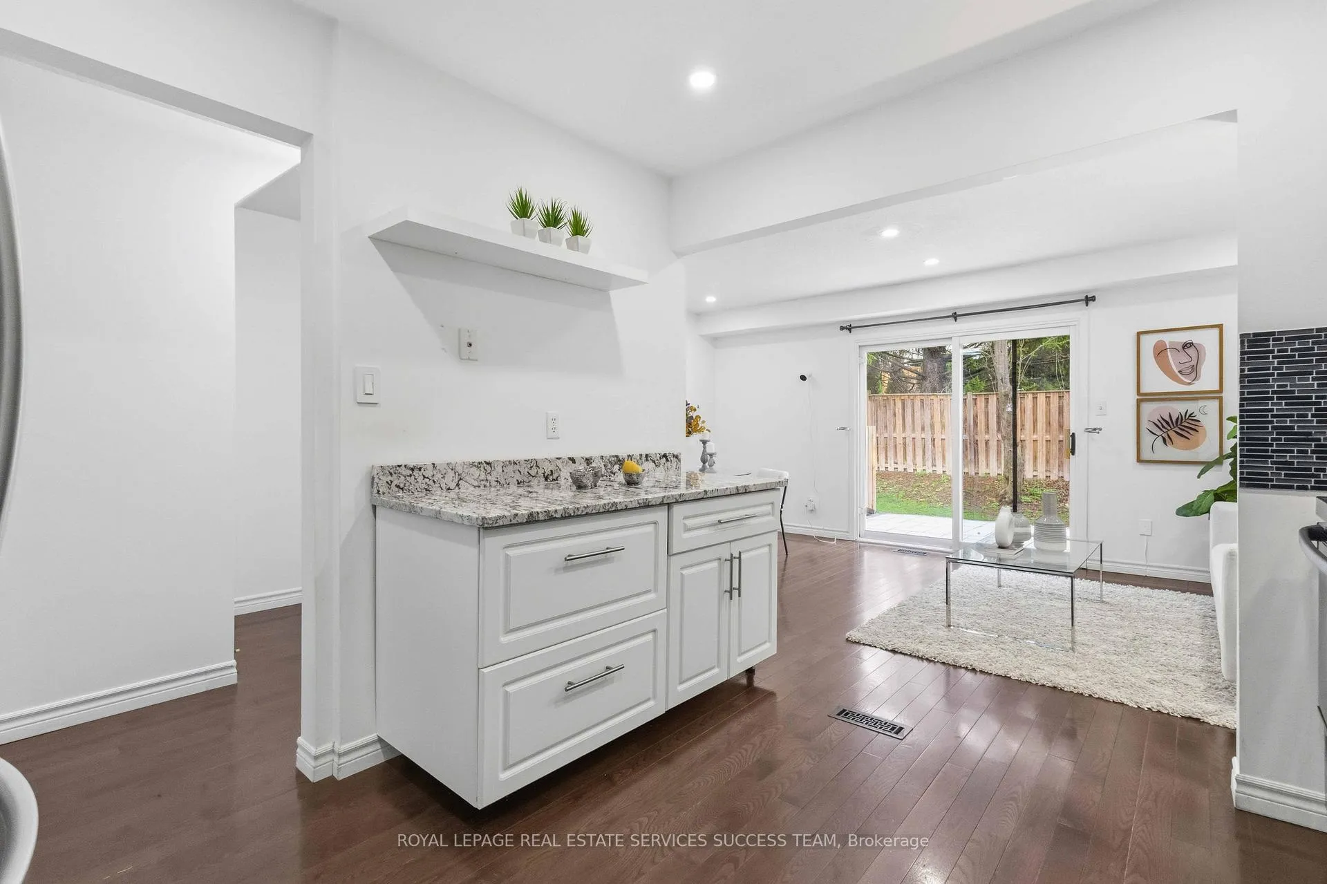Photo 5 of 31 Thatcher's Mill Way, Markham, Bullock — HOMEH