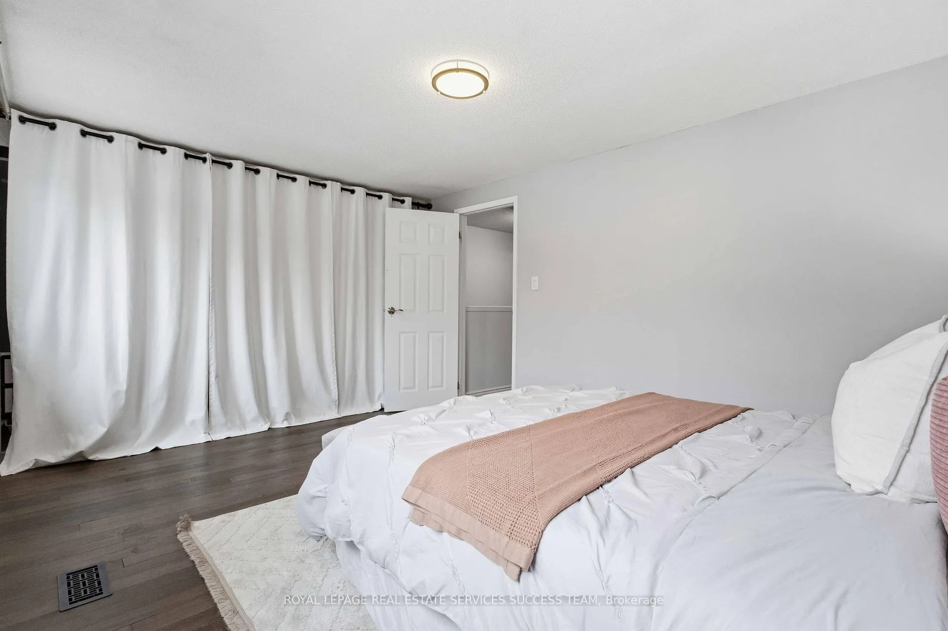 Photo 18 of 31 Thatcher's Mill Way, Markham, Bullock — HOMEH