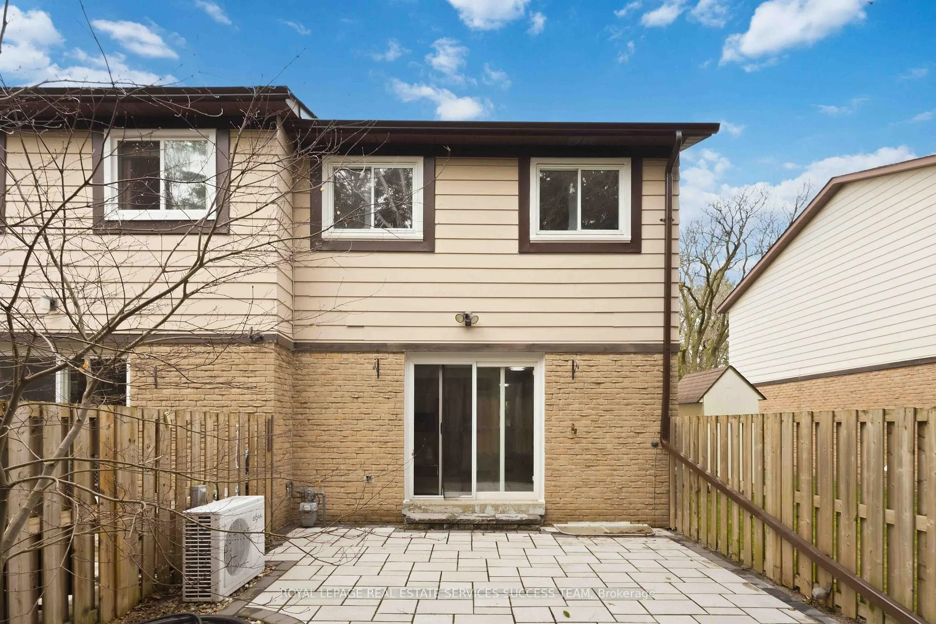Photo 27 of 31 Thatcher's Mill Way, Markham, Bullock — HOMEH