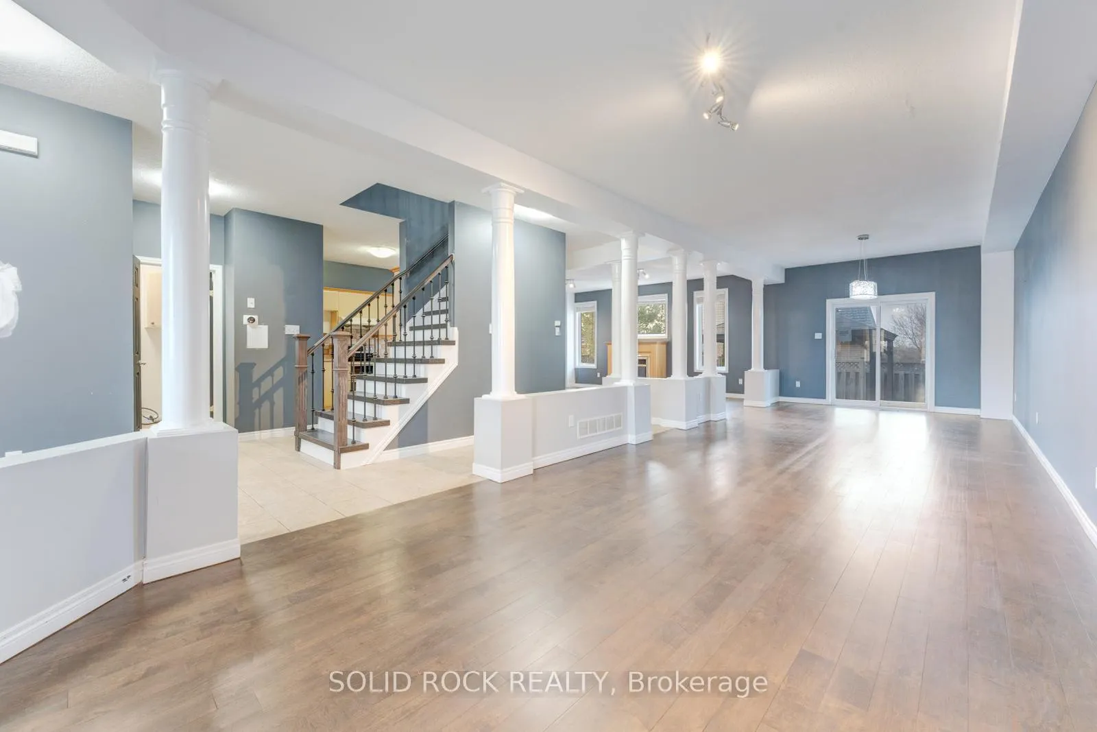 Photo 6 of 50 Cranbrook Street, Kitchener — HOMEH