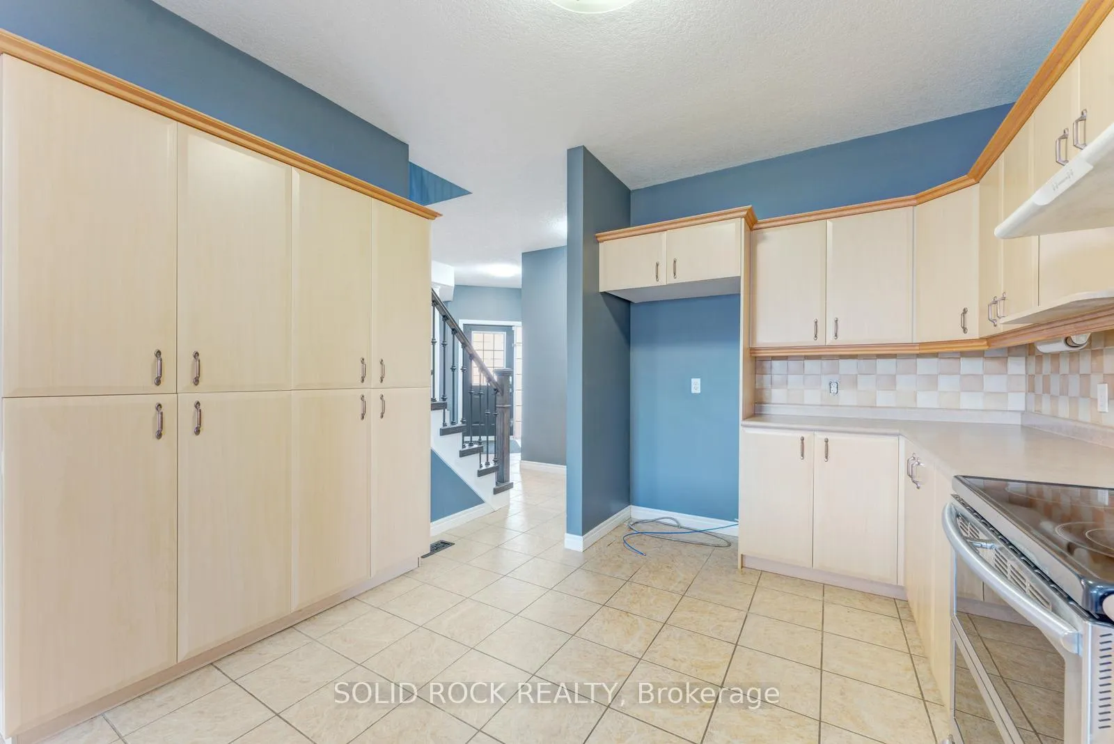 Photo 16 of 50 Cranbrook Street, Kitchener — HOMEH