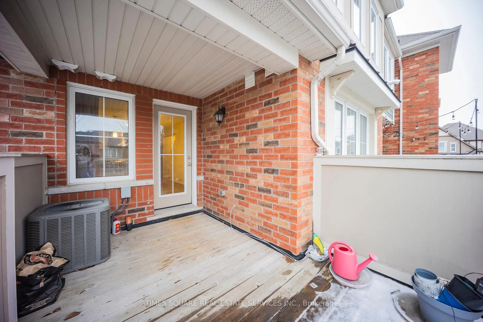 Photo 5 of 10 Stocks Lane, Aurora, Rural Aurora — HOMEH