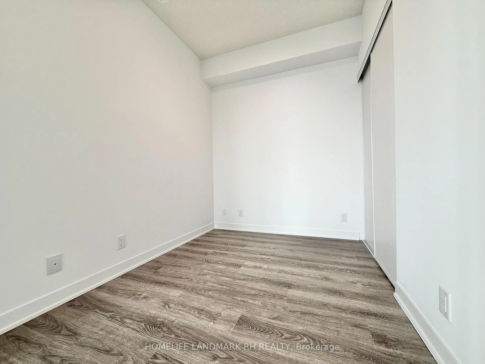 Photo 14 of Unit 4106, 180 Front Street E, Toronto, Moss Park — HOMEH