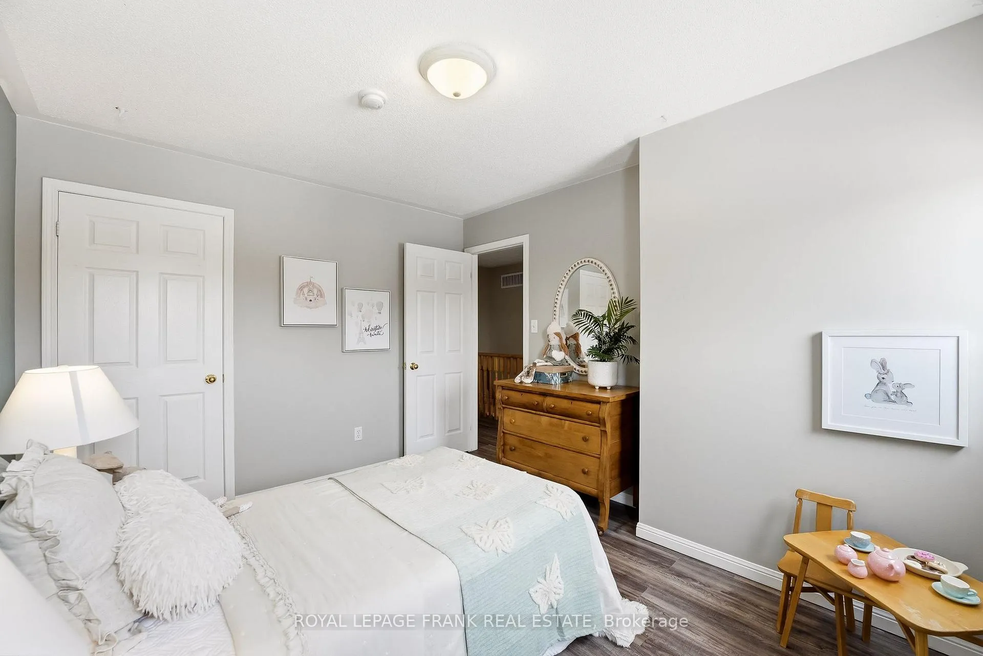 Photo 24 of 70 Weldrick Crescent, Clarington, Bowmanville — HOMEH