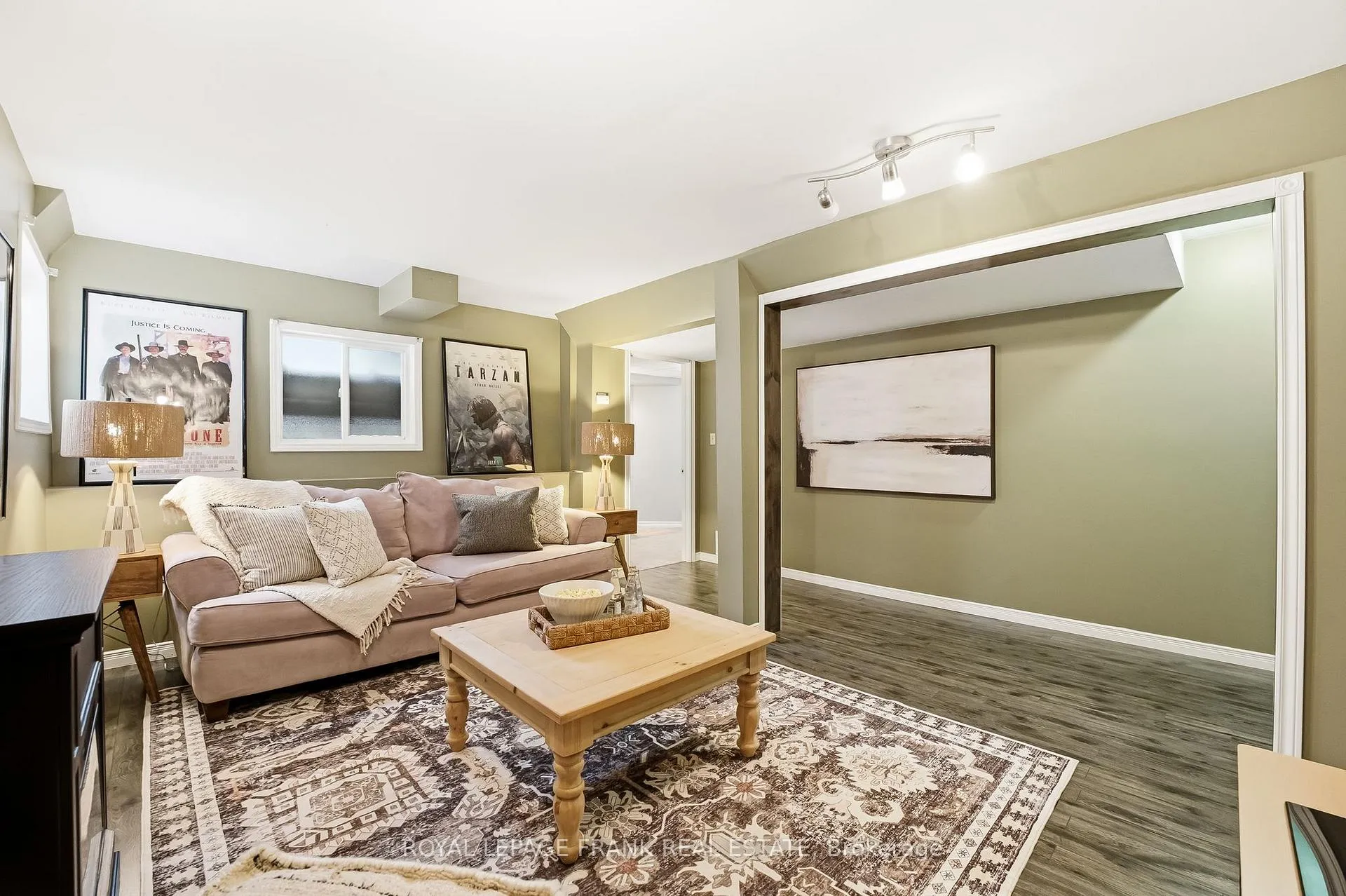 Photo 34 of 70 Weldrick Crescent, Clarington, Bowmanville — HOMEH