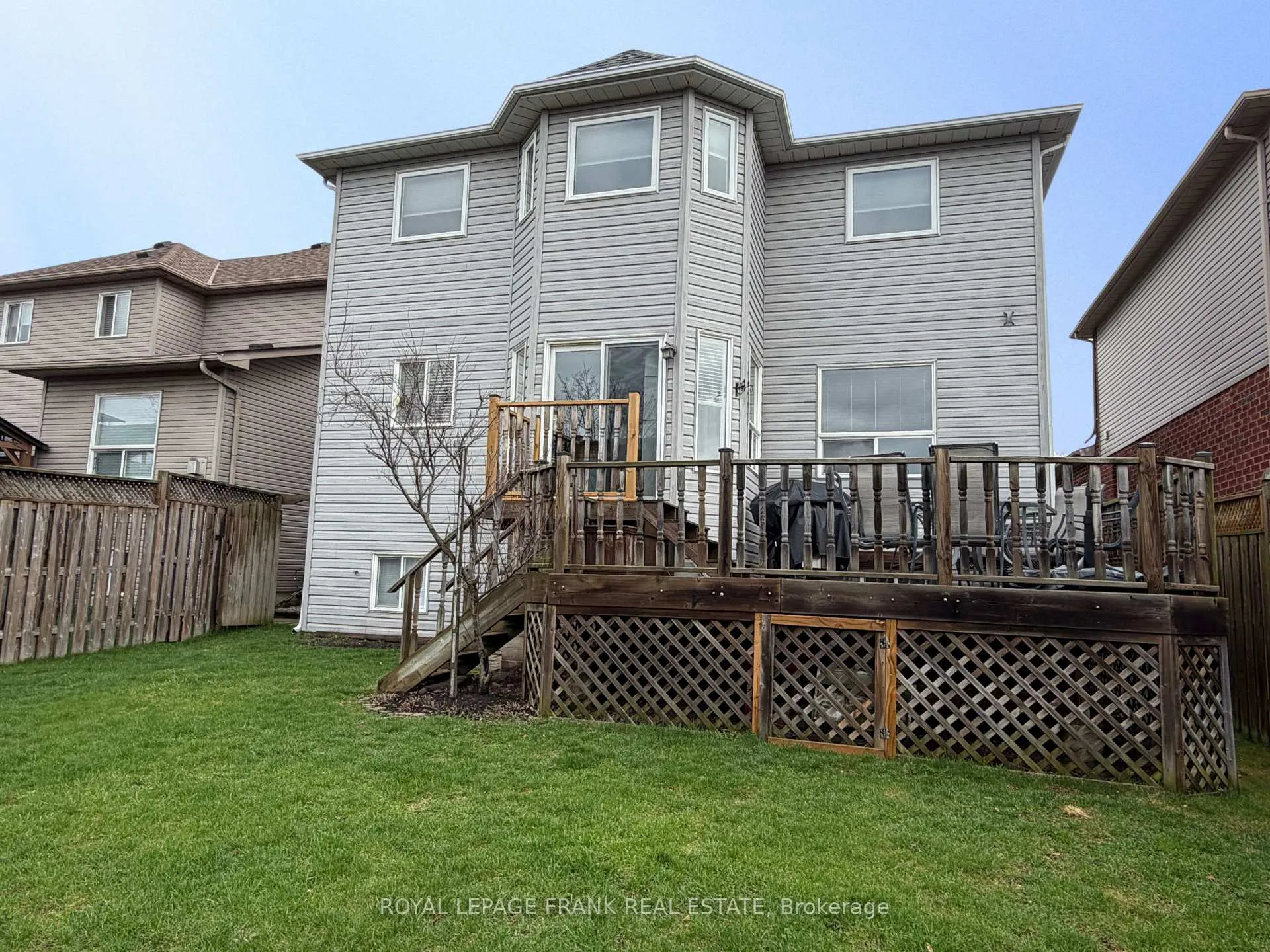 Photo 42 of 70 Weldrick Crescent, Clarington, Bowmanville — HOMEH